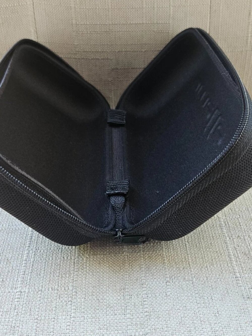 Arnette Eyeglasses Case Semi Hard Case Black Large Case only Sunglasses case
